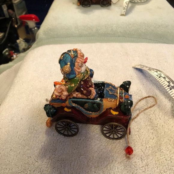 Snowman with old time car - Picture 3 of 7